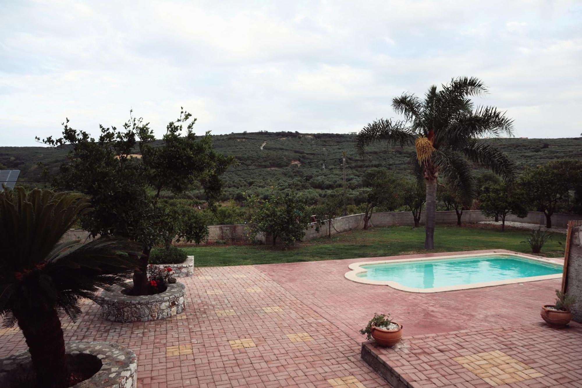 Villa Elea Apartments Spilia  Екстер'єр фото